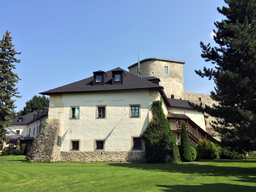 Hrad a kaštieľ Liptovský Hrádok